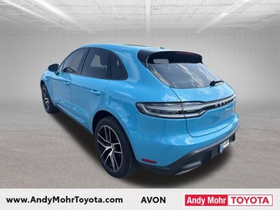 2022 Porsche Macan Base
