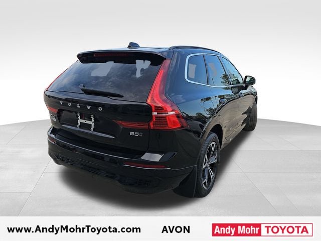 2022 Volvo XC60 B5 Momentum