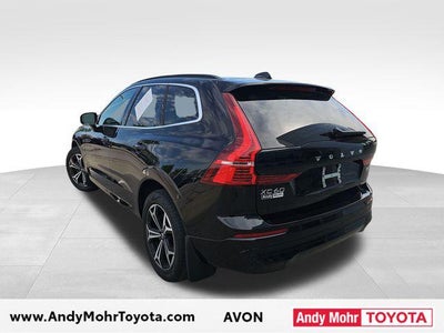 2022 Volvo XC60 B5 Momentum