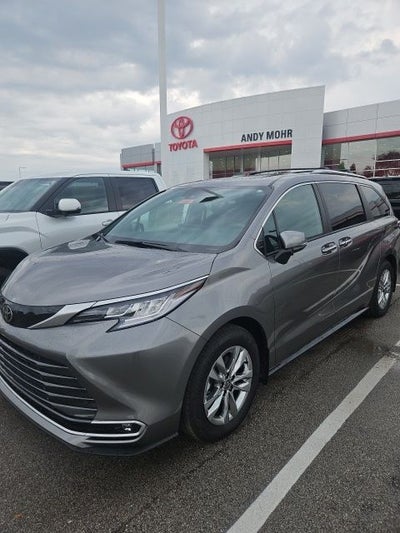 2026 Toyota Sienna Limited