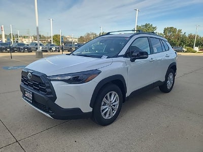 2026 Toyota Corolla Cross LE