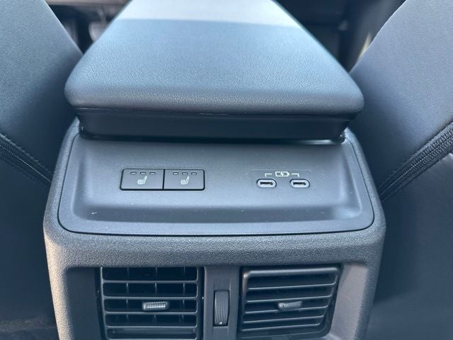 2026 Toyota bZ Woodland bZ Woodland Premium